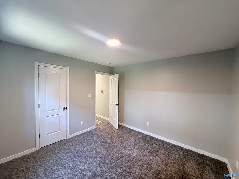 1224 Halsey Ave NE — Photo 22