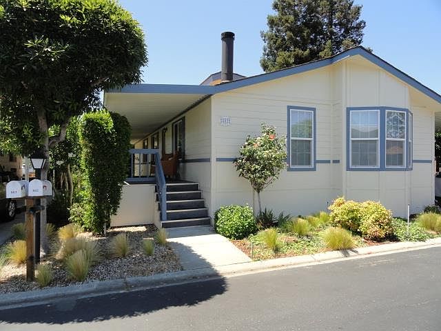 1st image of 802 Villa Teresa Way #802