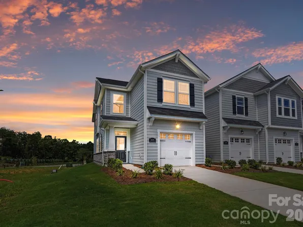 625 Cassidy Ct, Clover, SC 29710
