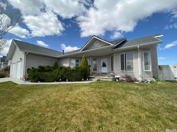 686 Castle Way, Winnemucca, NV 89445
