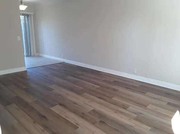 2215 Clark Ln, Redondo Beach, CA 90278