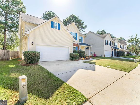 4th image of 145 Back Cedar Ln