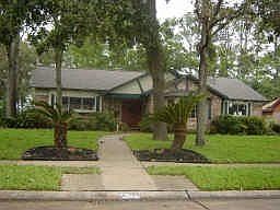 5th image of 1227 Woodland Dr