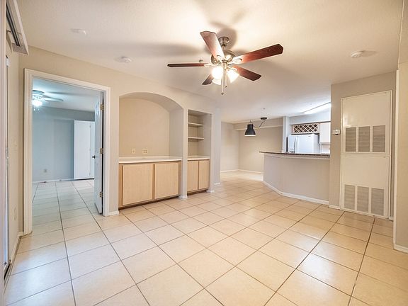 4th image of 831 Camargo Way #8-104