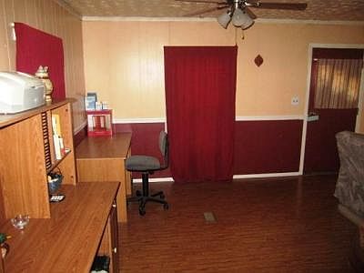 4th image of 103 Township Road 84 N