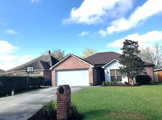 105 Rue Paon, Youngsville, LA 70592