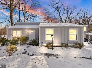 2280 Cocquina Dr, Reston, VA 20191