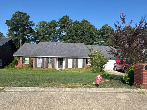 103 Hidden Lakes Dr, West Monroe, LA 71291