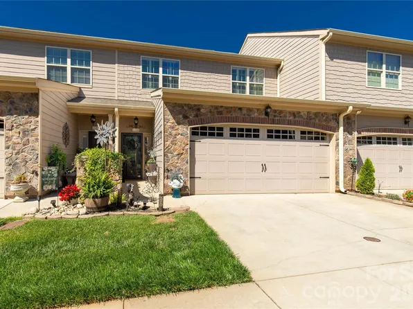 1108 Stuarts Landing Dr, Cramerton, NC 28032