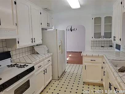 5802 Arboga Rd — Photo 9
