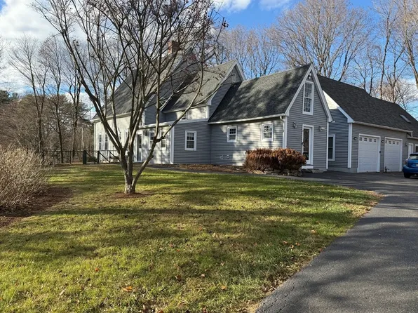 2 C St, Douglas, MA 01516