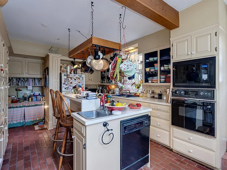289 Newman Ave — Photo 10