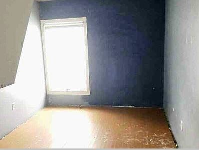 4th image of 361 N Rebecca Ave