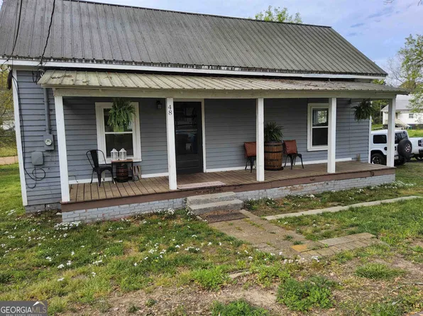 48 Chestnut St, Commerce, GA 30529