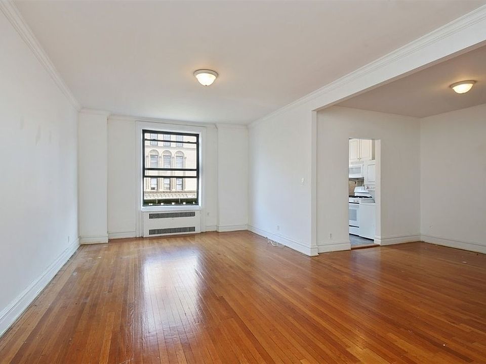 2nd image of 525 W End Ave APT 12B