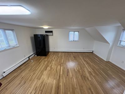 221 E Hoffman Ave, Lindenhurst, NY, 11757