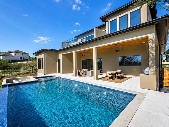 4th image of 205 Waters View Ct