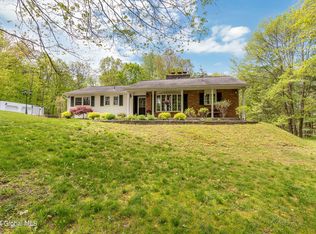 217 Town Office Rd, Troy, NY 12180