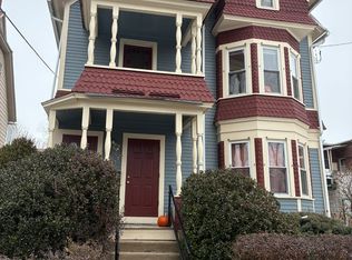 35 Market St, Northampton, MA 01060