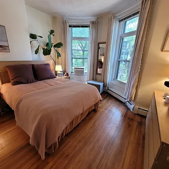 30 Holyoke St #2 — Photo 18