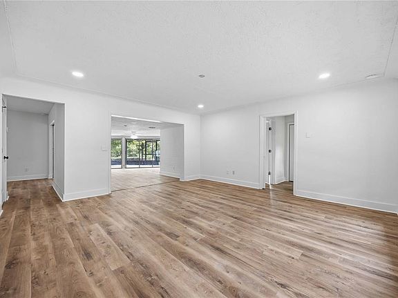 5th image of 5430 TIMBERLANE ROAD