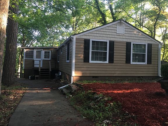 4th image of 15 Tanager Ln