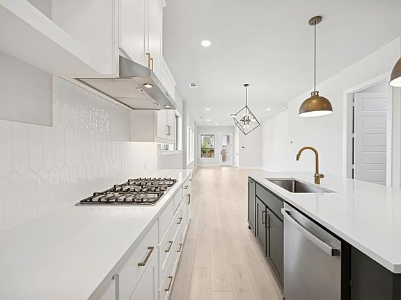 The Flintwood - Kitchen