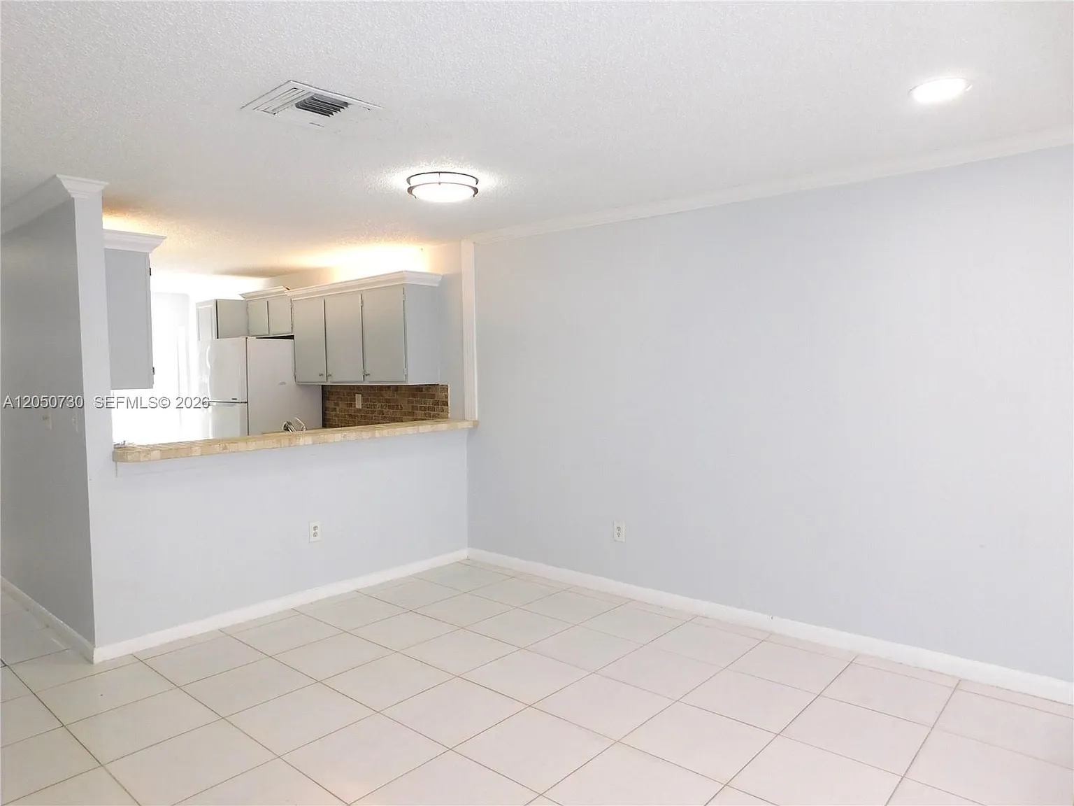 Crystal View Townhomes — Photo 2