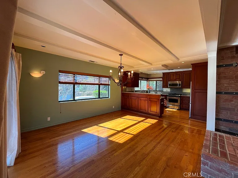 15451 Deerhorn Rd — Photo 7