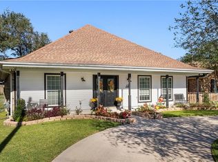 408 Avenue A, Belle Chasse, LA 70037
