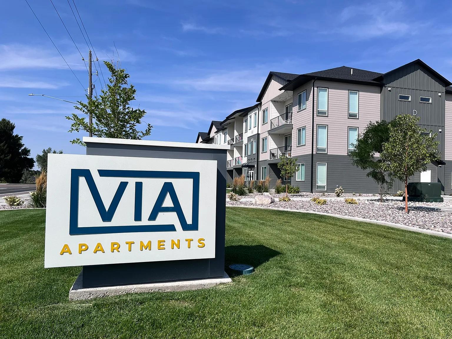 Via Apartments — Photo 4