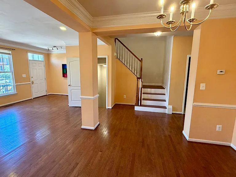 22633 Upperville Heights Sq — Photo 9