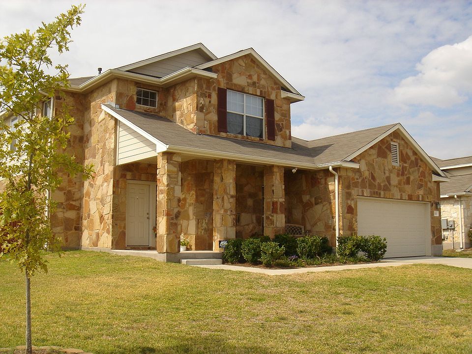 1st image of 1313 Reagan Wells Dr
