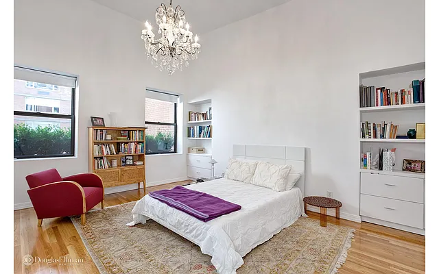 Rented by Douglas Elliman | media 4
