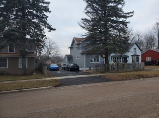2708 Gilead Ave, Zion, IL 60099