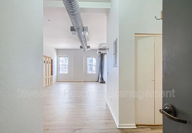 2501 15th St #3B — Photo 3