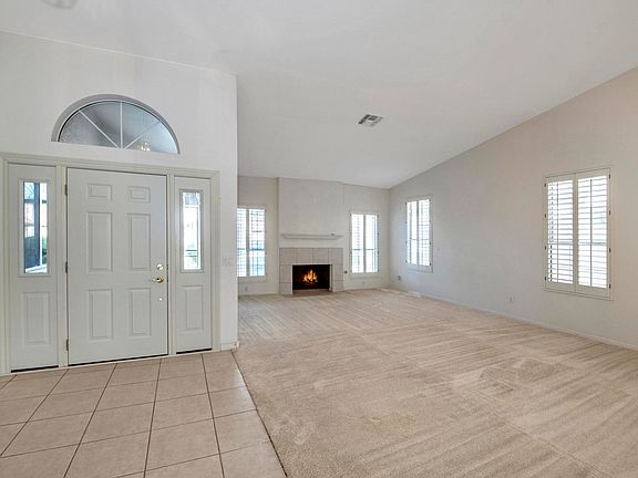 4th image of 8910 E Coopers Hawk Ct