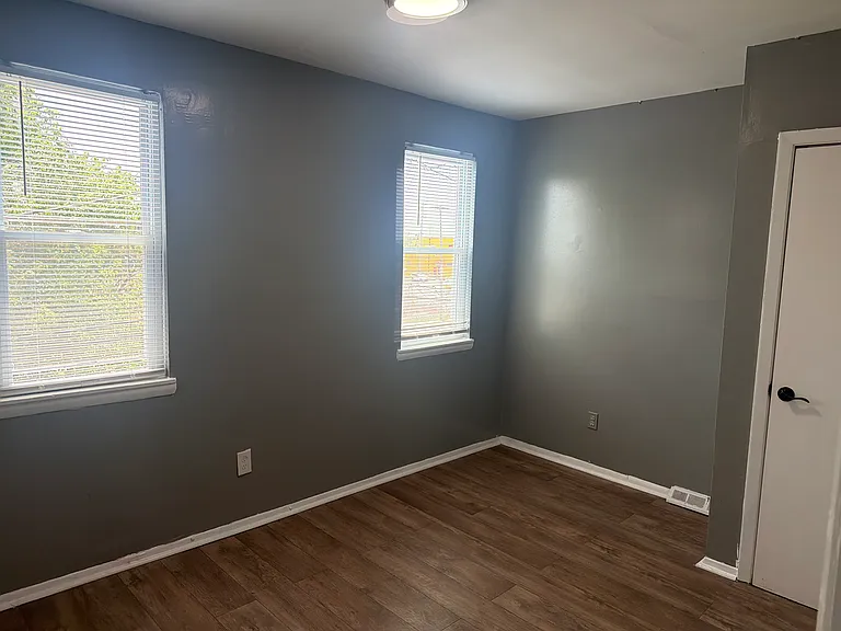 2333A Lauretta Ave — Photo 16