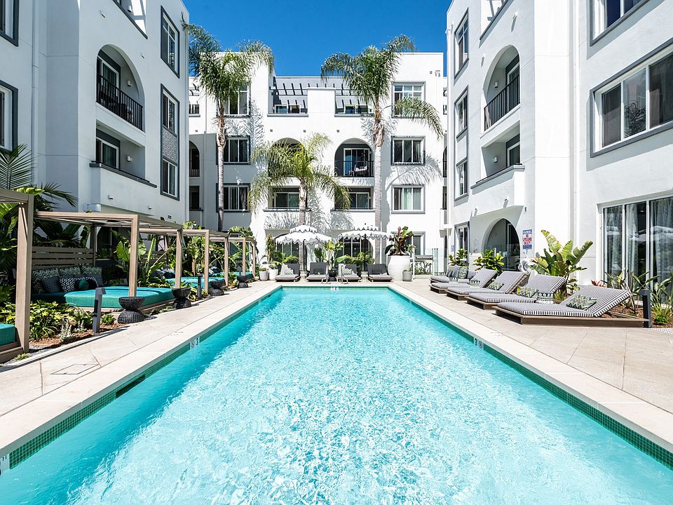 Pool deck and cabanas at Reveal Playa Vista in Playa Vista, CA.