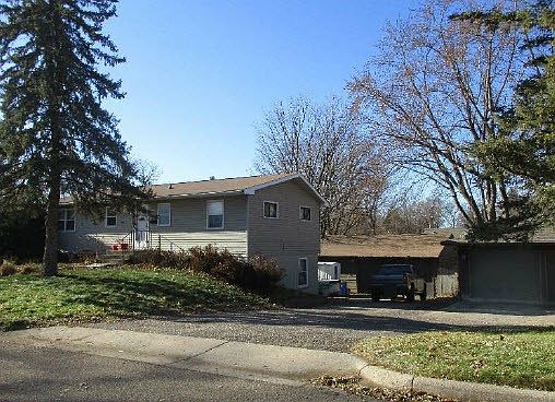 1st image of 318 Bryan Ave
