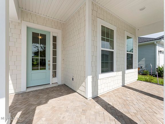 4th image of 218 SIENNA PALM Drive