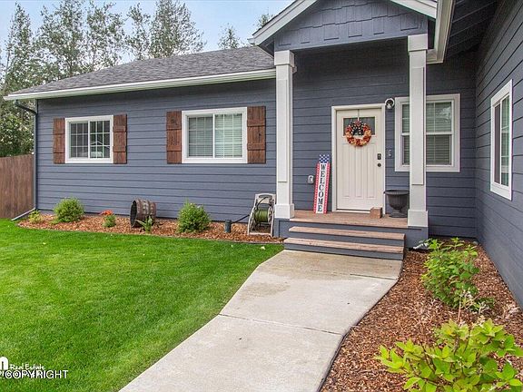 2nd image of 1362 E Esty Dr