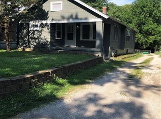 1410 S Home Ave, Independence, MO 64052