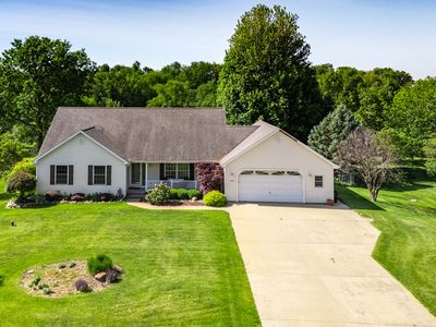 9575 E Marquand Dr, Rochelle, IL, 61068
