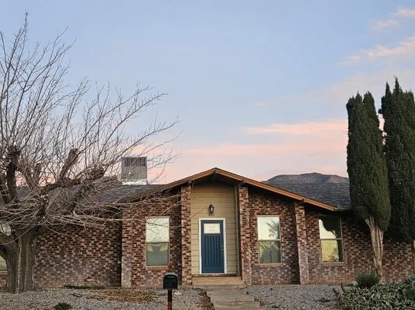 400 Sunglow Ave, Alamogordo, NM 88310