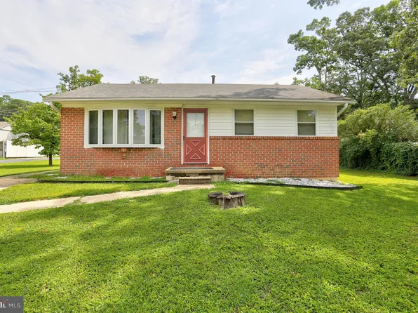 101 S Carolina Ave, Pasadena, MD 21122