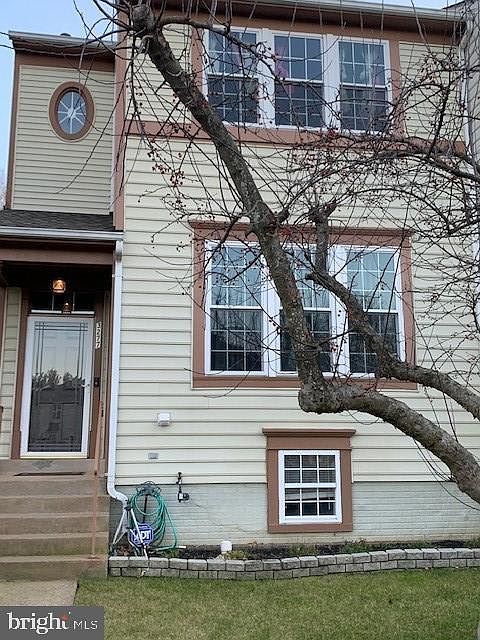 1st image of 3277 Gina Pl