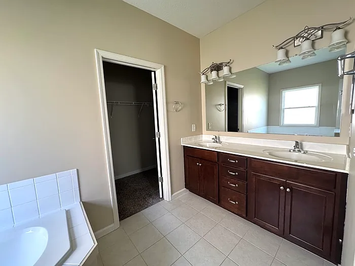 1166 Lenox Ct — Photo 18
