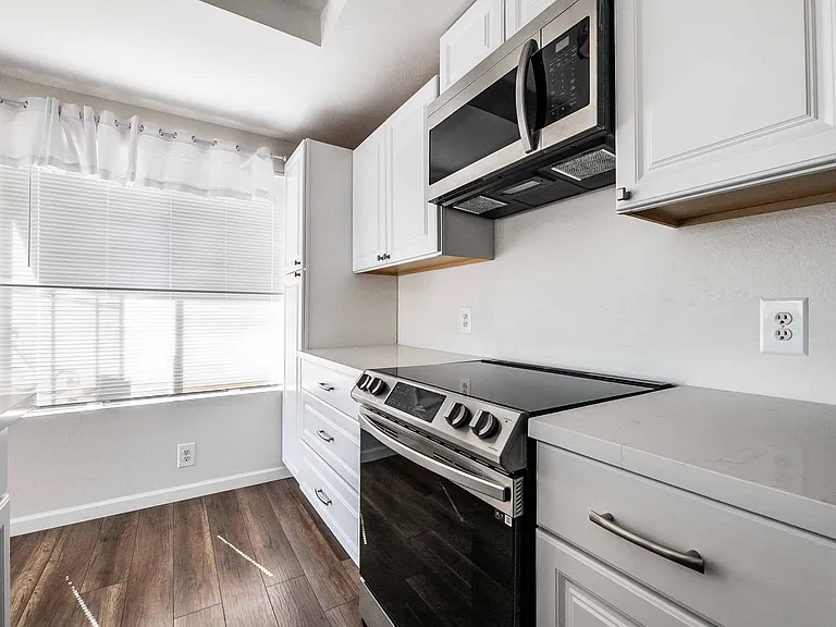 4360 Gannet Cir #22 — Photo 19