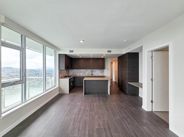 2108 Gilmore Ave #5610, Burnaby, BC V5C 0A4